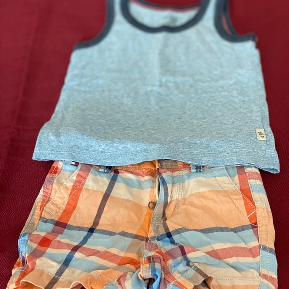 Outfit - Picture 5 of 9